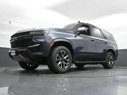 Used 2021 Chevrolet Tahoe Z71 w/ Z71 Signature Package AWD/4WD image 47
