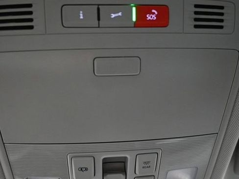 New 2026 Volkswagen Jetta SEL image 36