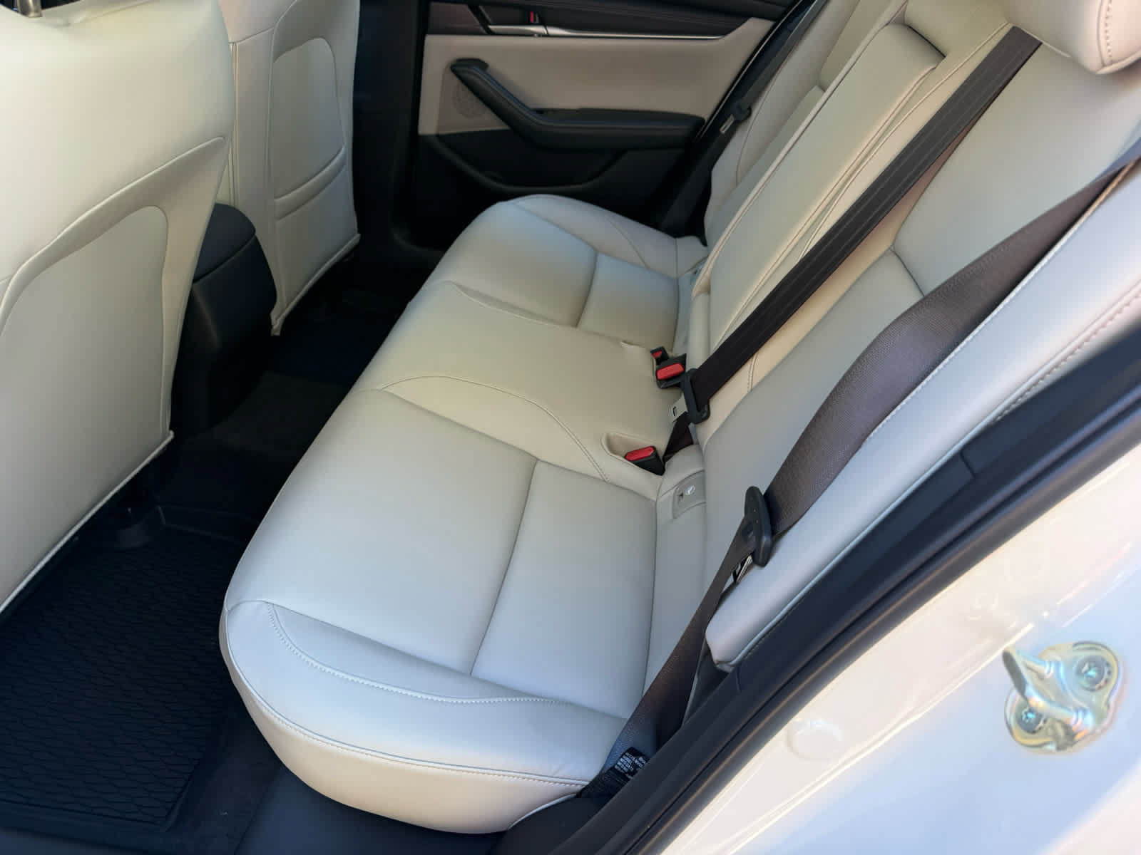 New 2026 MAZDA MAZDA3 2.5 S Sedan w/ Preferred Pkg FWD image 5