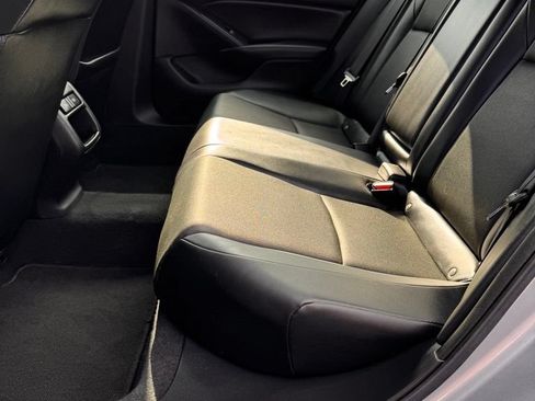 Used 2022 Honda Accord Sport image 11