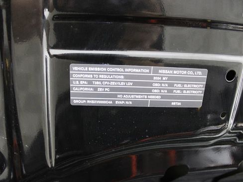 Used 2024 Nissan Ariya FWD image 30