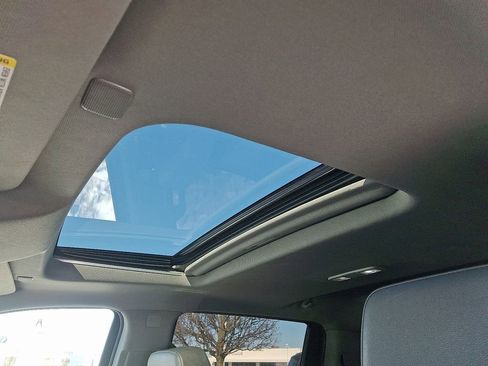 Used 2023 Chevrolet Silverado 1500 LTZ w/ LTZ Premium Package image 15