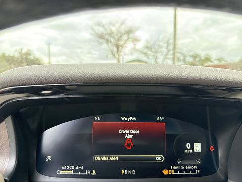 Used 2022 Lincoln Aviator Reserve w/ Equipment Group 201A image 16