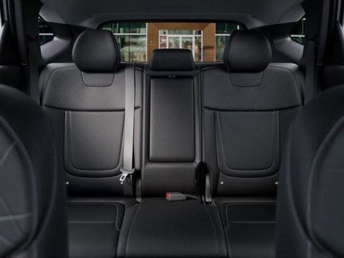 New 2026 Hyundai Tucson SE image 12