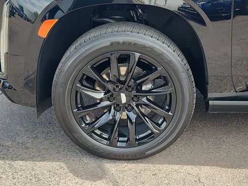 Used 2023 Cadillac Escalade Sport w/ LPO, ONYX Package AWD/4WD image 26