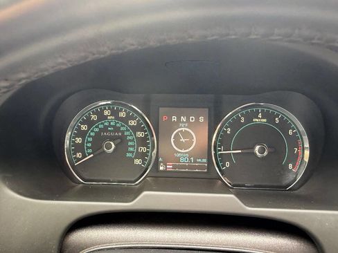 Used 2013 Jaguar XF RWD image 96