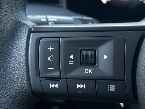 New 2026 Nissan Kicks S image 28