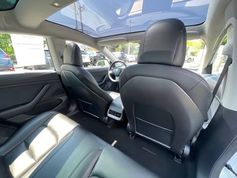 Used 2020 Tesla Model 3 Long Range AWD/4WD image 22