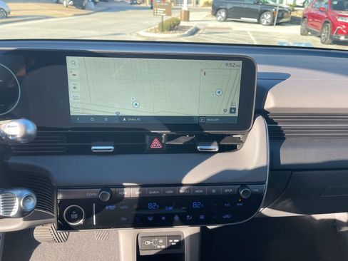 New 2026 Hyundai Ioniq 5 SEL image 24