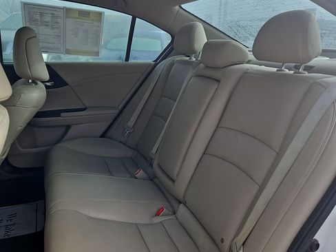 Used 2016 Honda Accord EX-L image 31