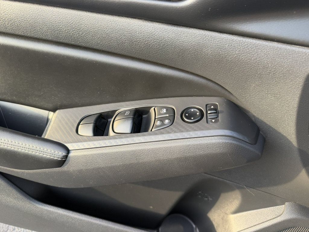 Used 2022 Nissan Altima 2.5 SV FWD image 28
