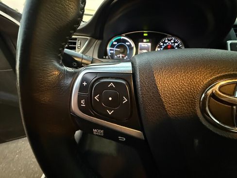 Used 2016 Toyota Camry XLE w/ Moonroof Package FWD image 20