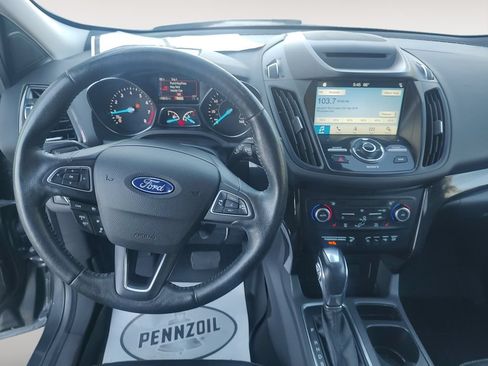 Used 2018 Ford Escape Titanium w/ Ford Safe & Smart Package AWD/4WD image 10