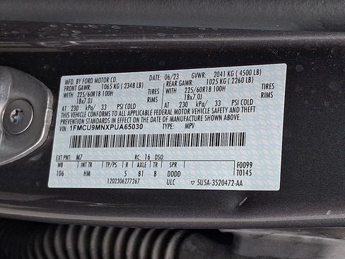Certified 2023 Ford Escape ST-Line w/ Tech Pack #1 AWD/4WD image 29