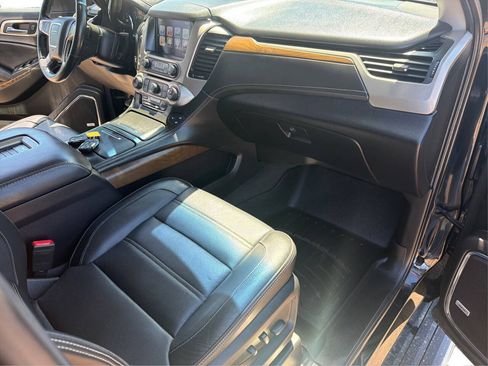 Used 2019 GMC Yukon Denali w/ Open Road Package AWD/4WD image 41