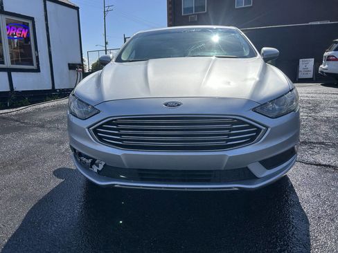 Used 2018 Ford Fusion SE w/ Fusion SE Technology Package image 23