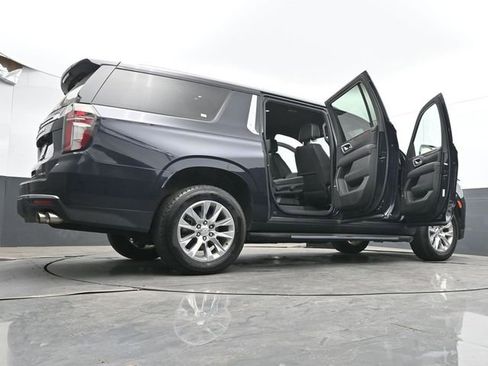 Used 2023 Chevrolet Suburban Premier AWD/4WD image 78