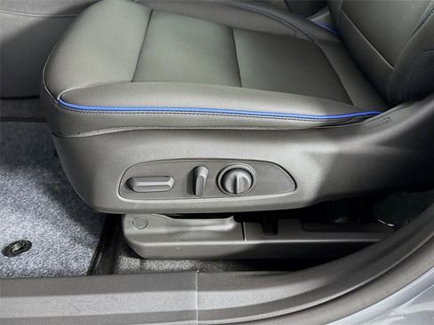 New 2026 Buick Envista Sport Touring w/ Convenience I Package FWD image 20