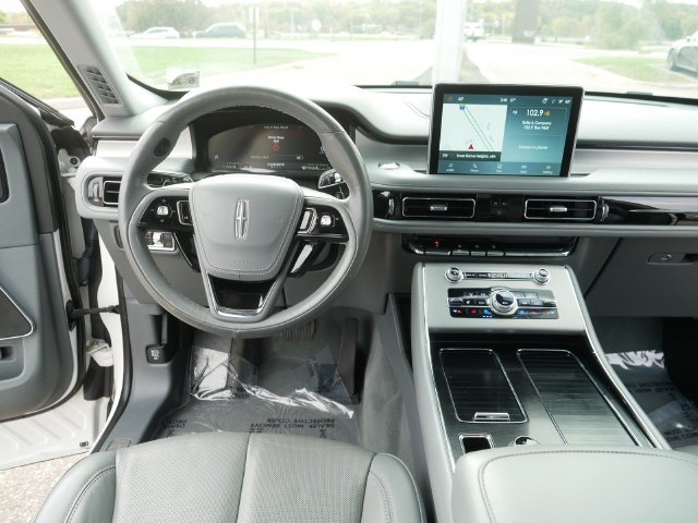 Used 2021 Lincoln Aviator Reserve w/ Elements Package Plus AWD/4WD image 22