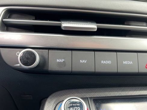 Used 2024 Hyundai Palisade Limited image 21