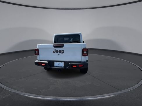 Used 2024 Jeep Gladiator Mojave AWD/4WD image 8
