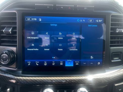 Used 2022 Ford F150 Lariat w/ Equipment Group 502A High AWD/4WD image 23