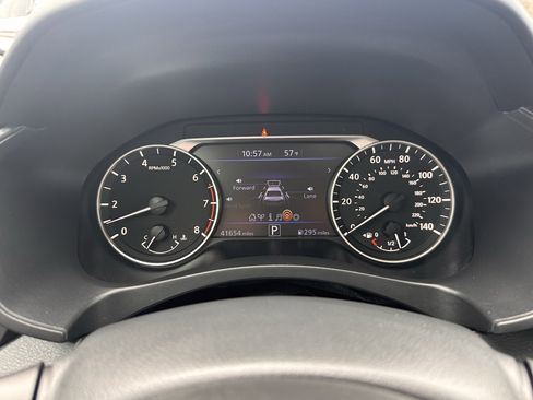 Used 2020 Nissan Altima 2.5 SR w/ Premium Package image 11