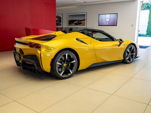 Certified 2023 Ferrari SF90 Spider AWD/4WD image 6
