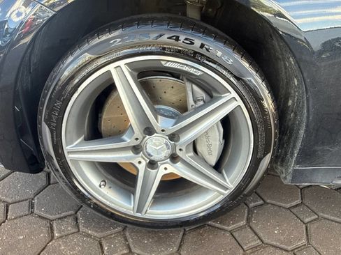 Used 2015 Mercedes-Benz C 300 4MATIC Sedan image 12