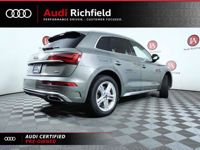 Certified 2024 Audi Q5 e Premium Plus w/ Premium Plus Package AWD/4WD image 9