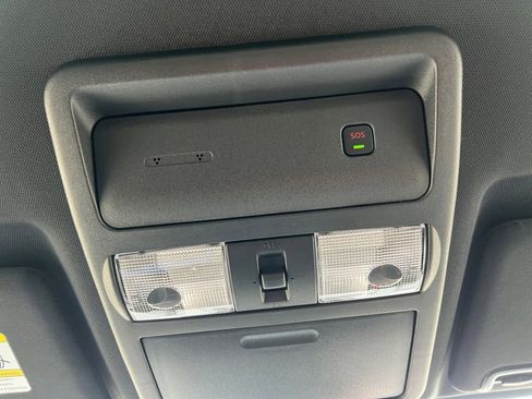 New 2026 Nissan Frontier SV image 7