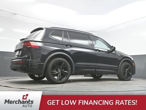 Used 2024 Volkswagen Tiguan SE R-Line AWD/4WD image 39