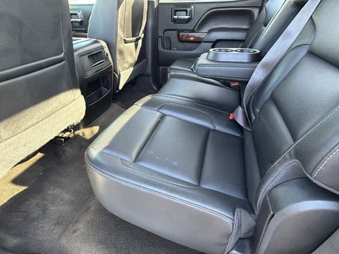 Used 2017 GMC Sierra 2500 SLT w/ Suspension Package, Off-Road AWD/4WD image 24