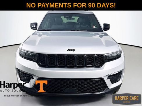 New 2025 Jeep Grand Cherokee Limited w/ Black Appearance Package AWD/4WD image 2