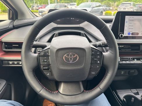 Used 2024 Toyota Prius Prime FWD image 20