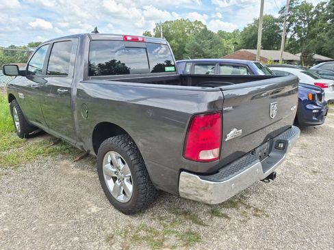Used 2015 RAM 1500 Big Horn AWD/4WD image 2