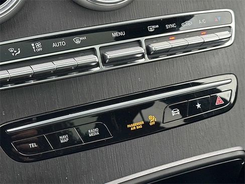 Used 2022 Mercedes-Benz GLC 300 4MATIC image 31