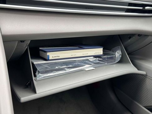 New 2026 Hyundai Elantra SEL Sport Premium FWD image 28