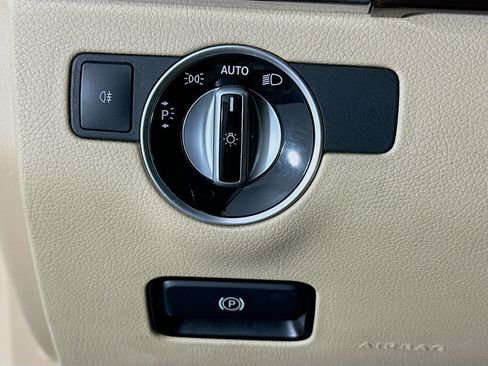 Used 2017 Mercedes-Benz GLE 350 image 17