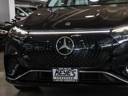 Certified 2023 Mercedes-Benz EQS 580 4MATIC SUV image 8