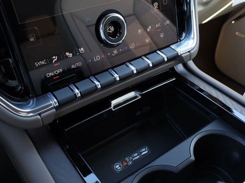 New 2026 GMC Yukon XL Denali w/ Denali Reserve Package image 14