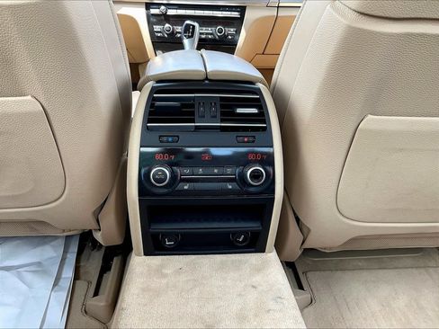 Used 2015 BMW 740Li xDrive AWD/4WD image 13