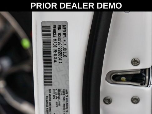 New 2025 Jeep Grand Wagoneer Series III w/ Quick Order Packagew 28T image 30