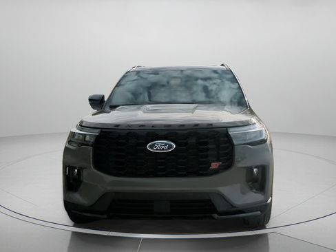 New 2026 Ford Explorer ST image 8