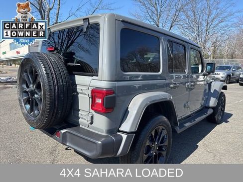 Used 2022 Jeep Wrangler Unlimited Sahara w/ Cold Weather Group image 20