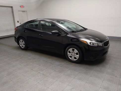 Used 2018 Kia Forte LX w/ LX Rear Camera Package FWD image 11