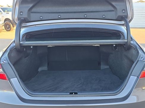 Used 2024 Toyota Camry LE image 12