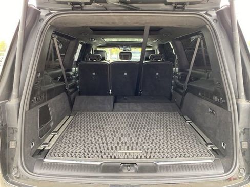 Used 2024 Jeep Grand Wagoneer L Series II w/ Quick Order Packagew 28T AWD/4WD image 5