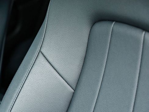 Used 2025 Mercedes-Benz GLA 250 4MATIC image 24