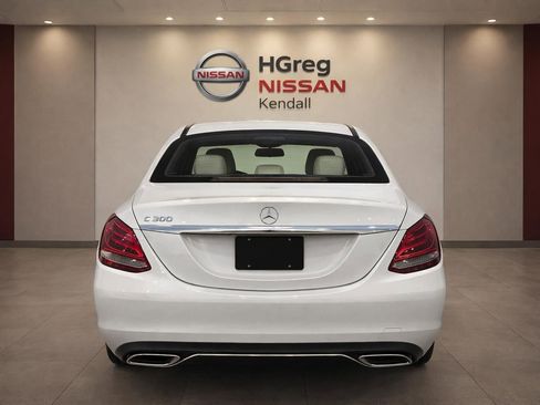 Used 2018 Mercedes-Benz C 300 Sedan image 6